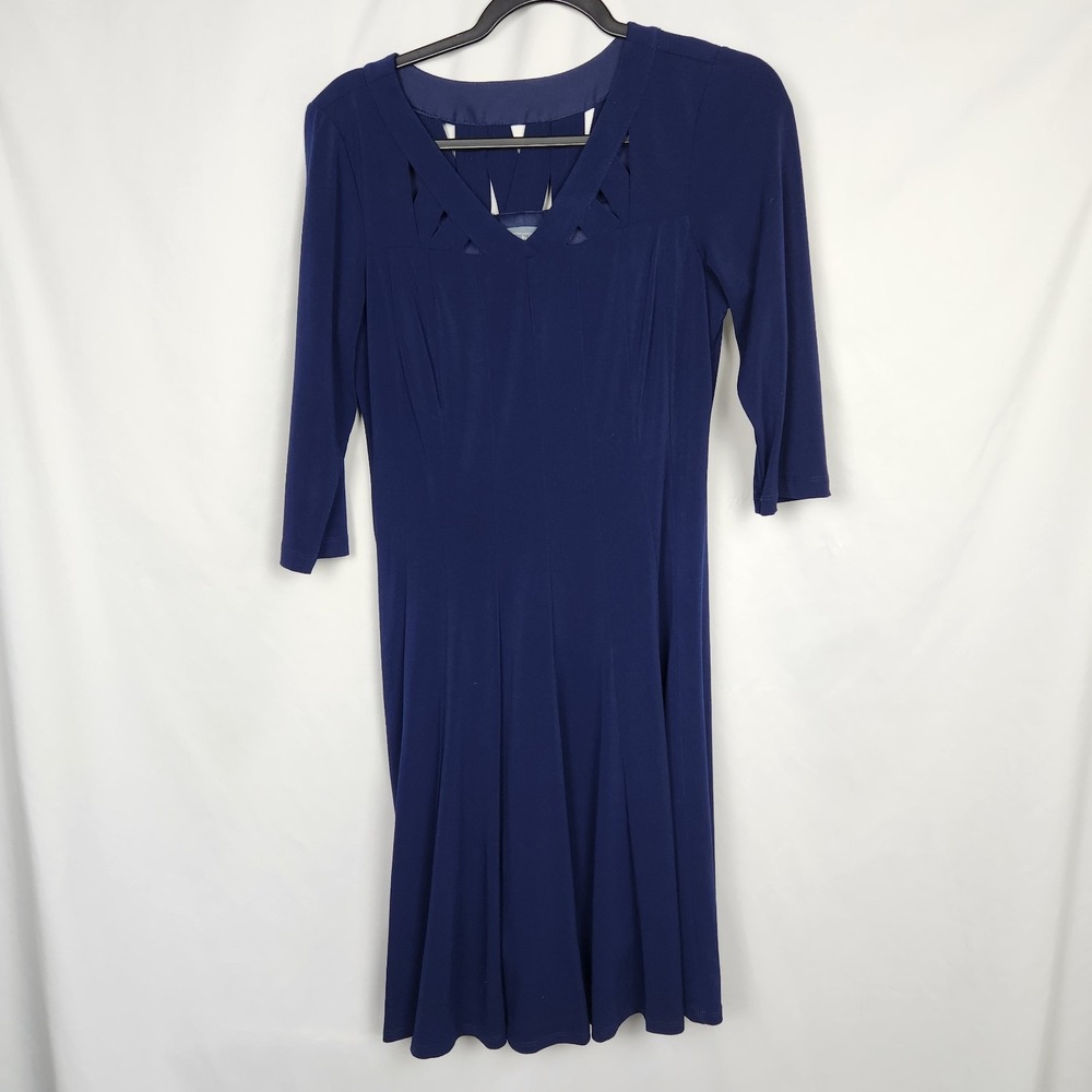 Rabbit Rabbit Rabbit Womens Petite Knee Length‎ VNeck Dress Pleated Size 10 Navy